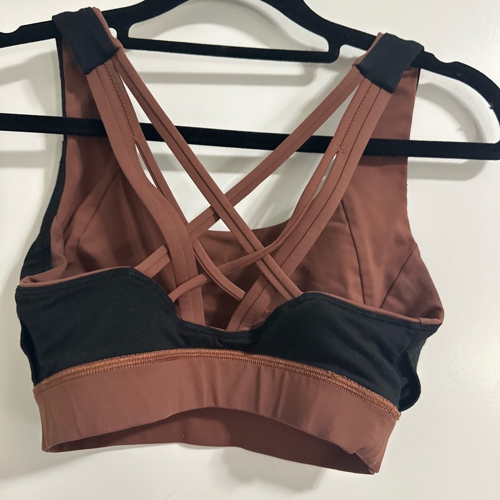 lululemon athletica Brown Criss-Cross Back Sports Bra - Picture 4 of 5